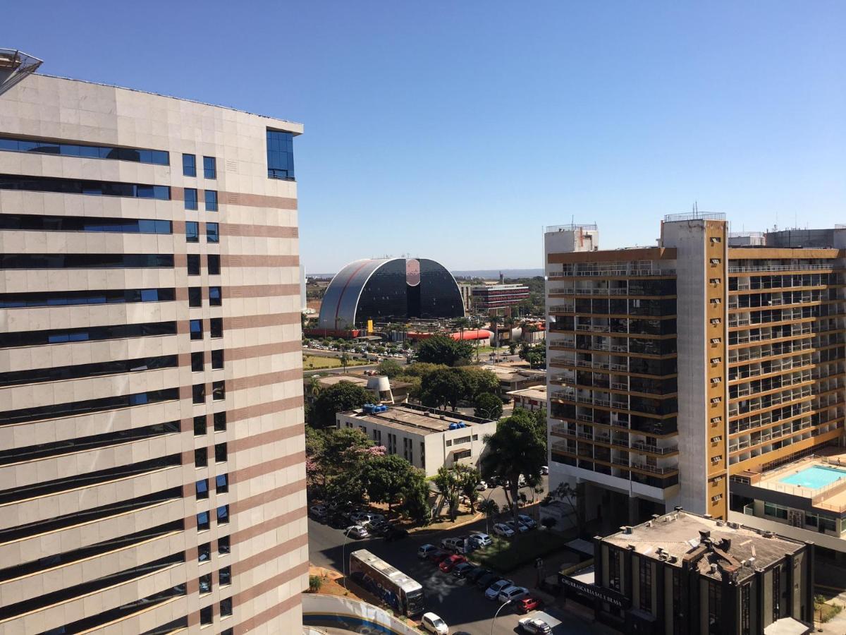 Apart Hotel No Coracao De Brasilia Kubitschek Plaza Buitenkant foto