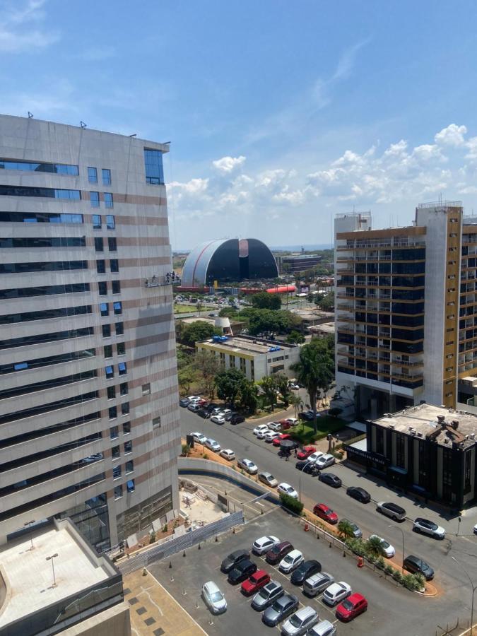 Apart Hotel No Coracao De Brasilia Kubitschek Plaza Buitenkant foto